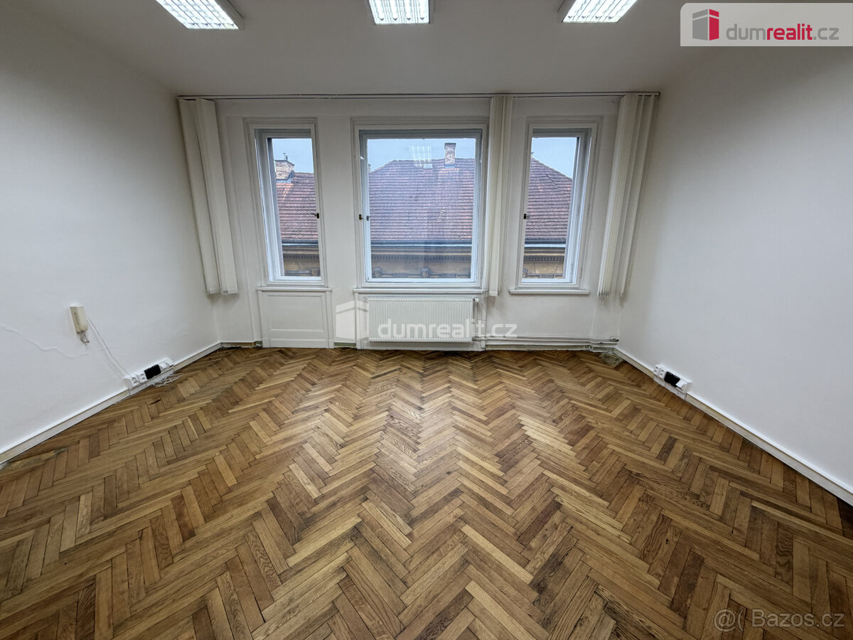 Pronájem kanceláře 35m2, Vodičkova, Praha 1