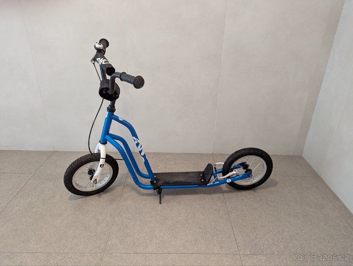 Koloběžka Yedoo Two modra