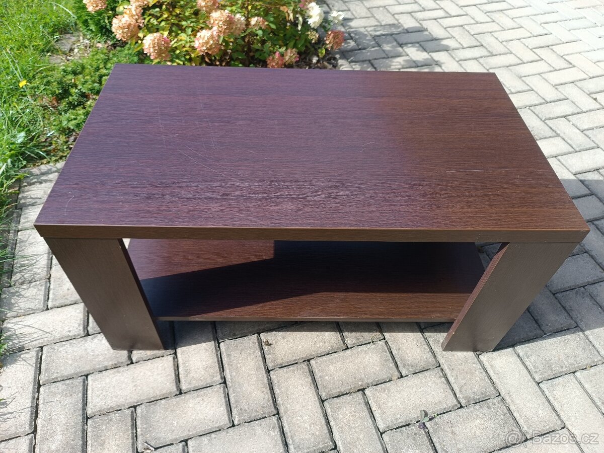 Konferenční stolek