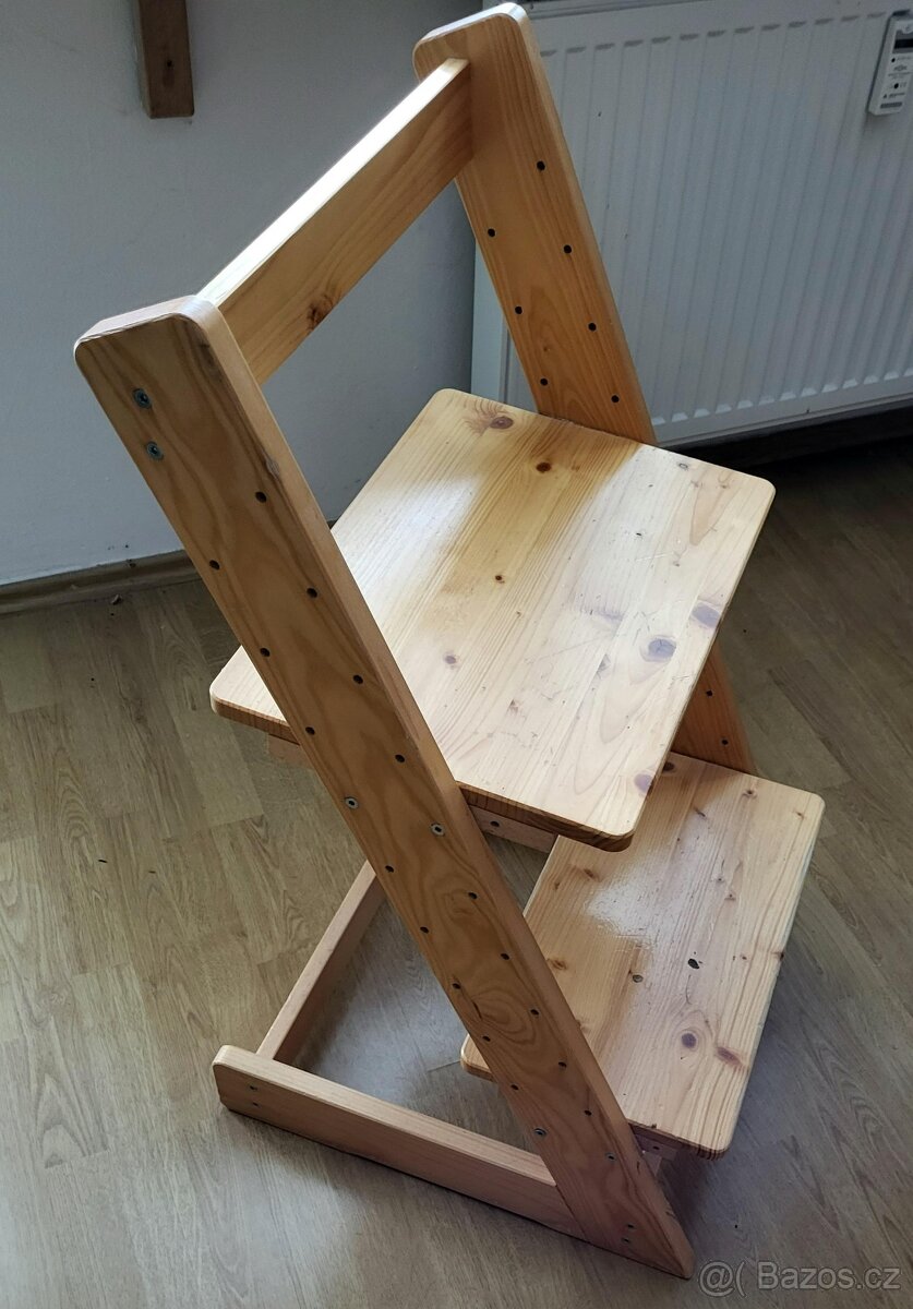 Dětská rostoucí židle
