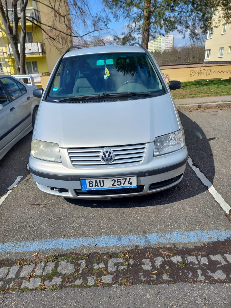VW Sharan