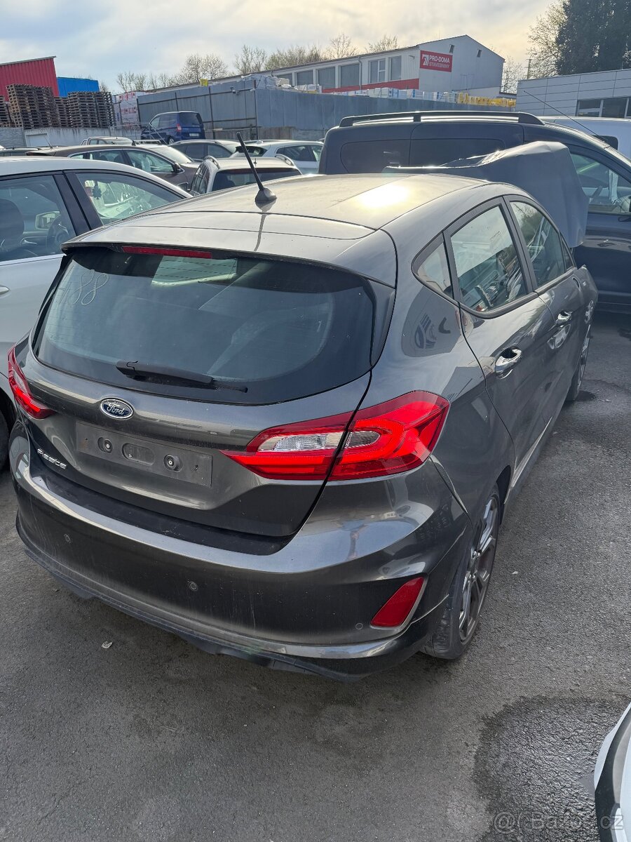 Ford Fiesta ST-line