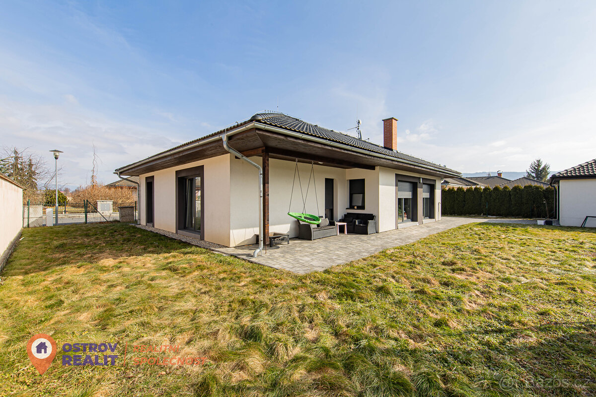 Prodej, rodinný dům, 4+kk, 728 m2, Rapotín