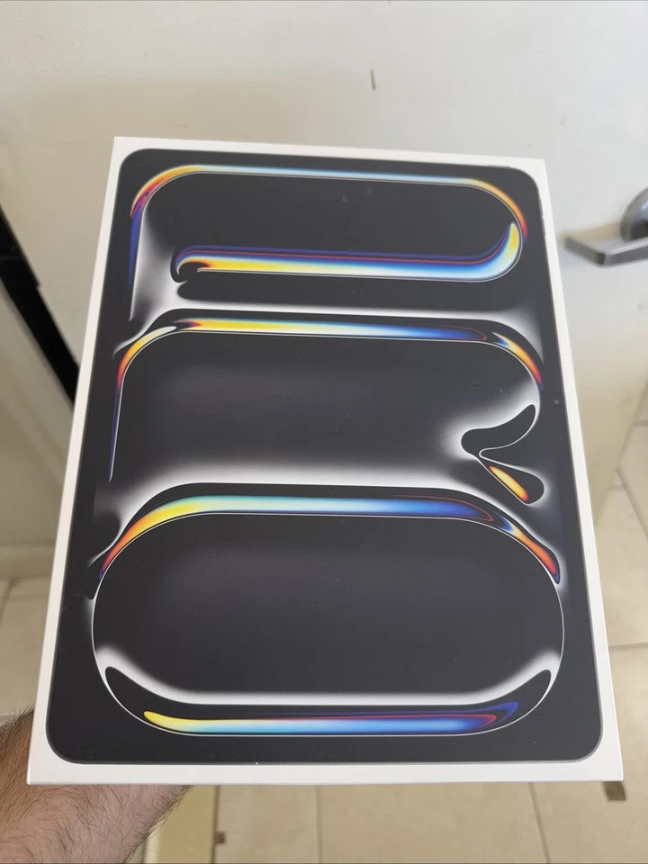 ipad pro 13"