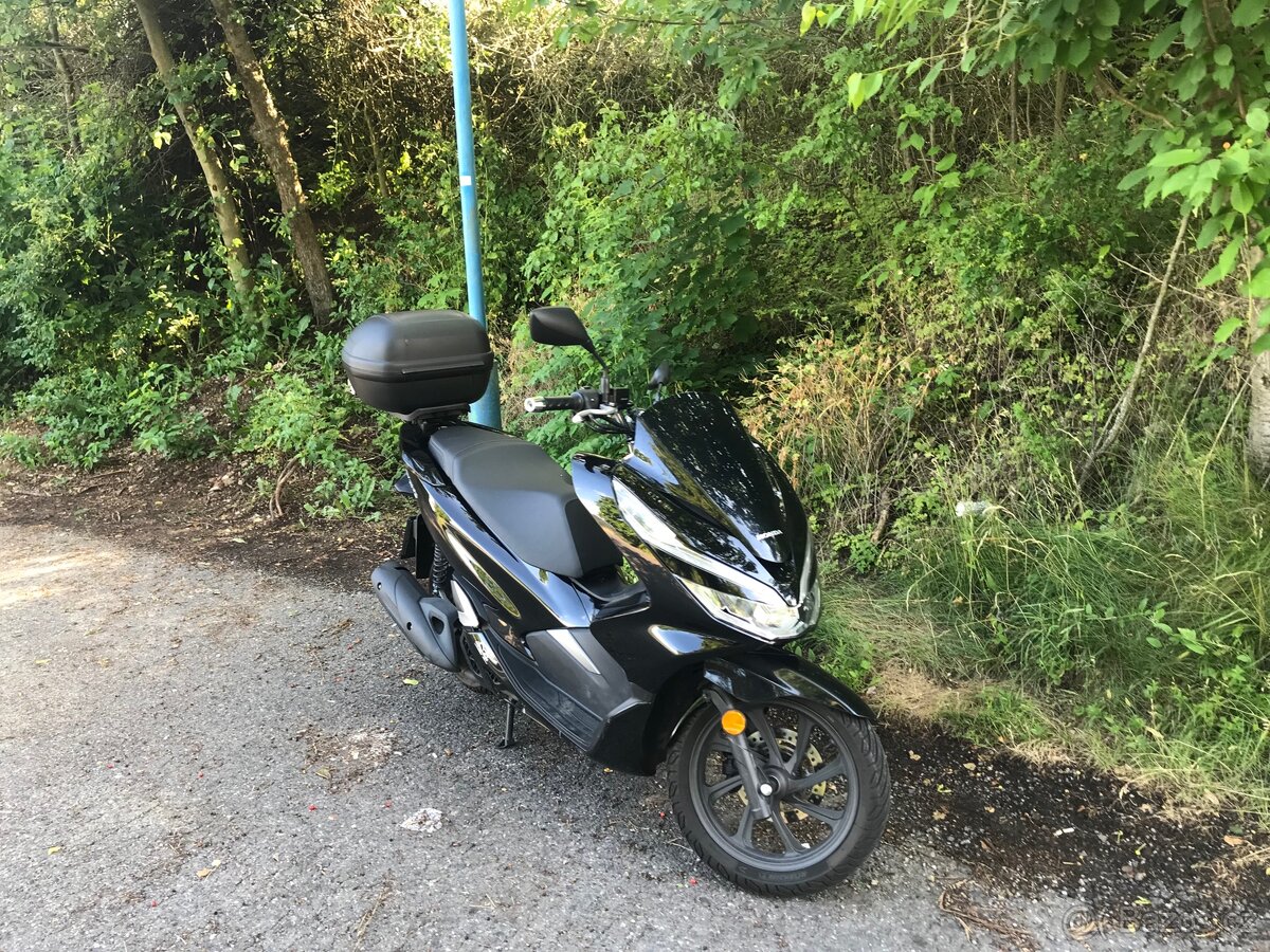 PCX 125