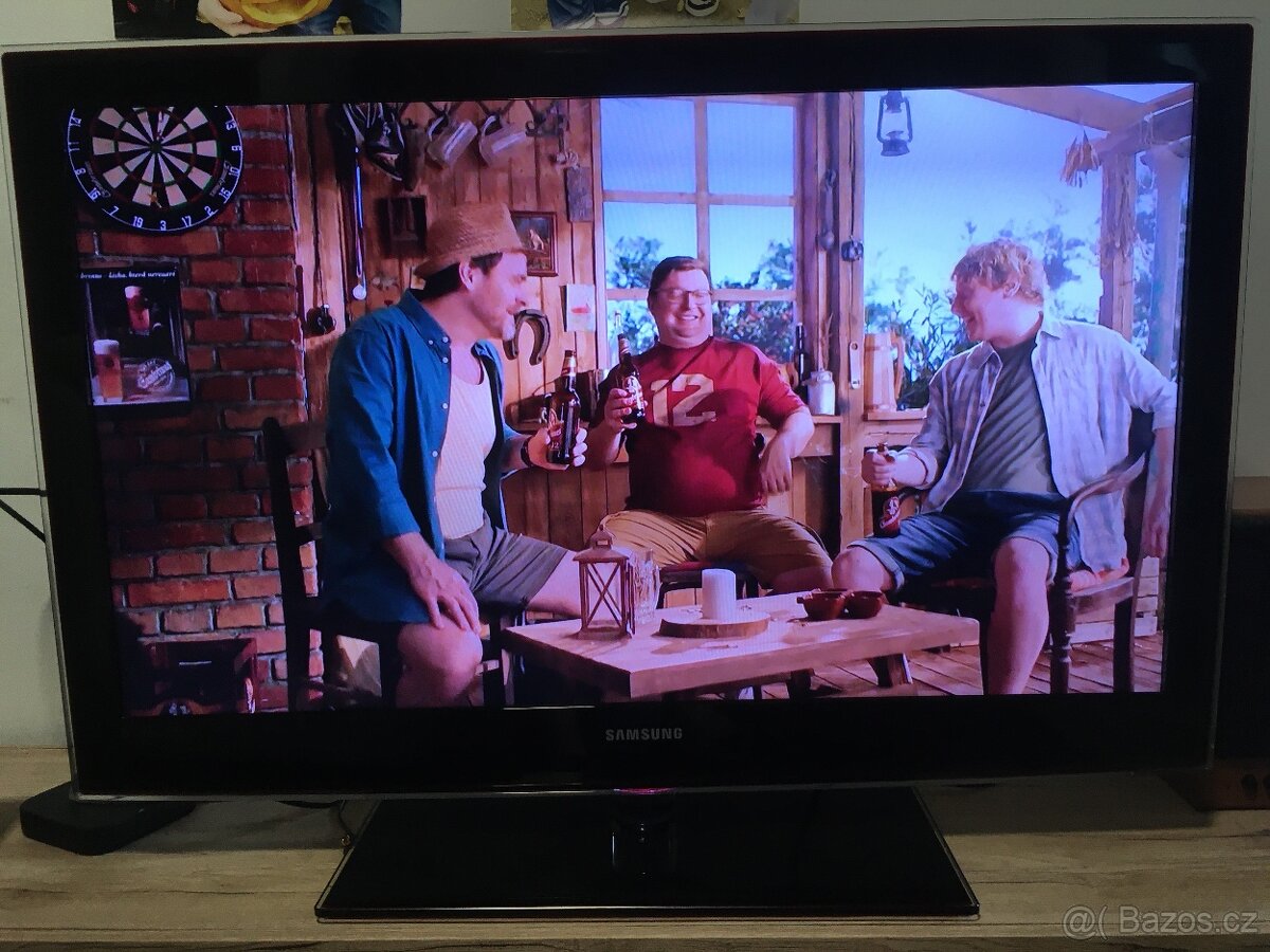 LED TV samsung 105cm