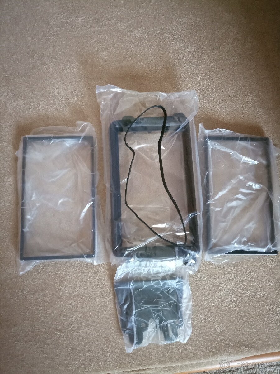 2ISO redukce pro Seat, VW, Skoda cerna