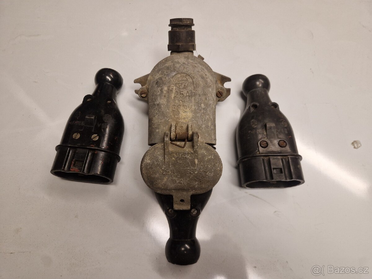 Strojní zásuvky, zástrčky 380 V , 25 A