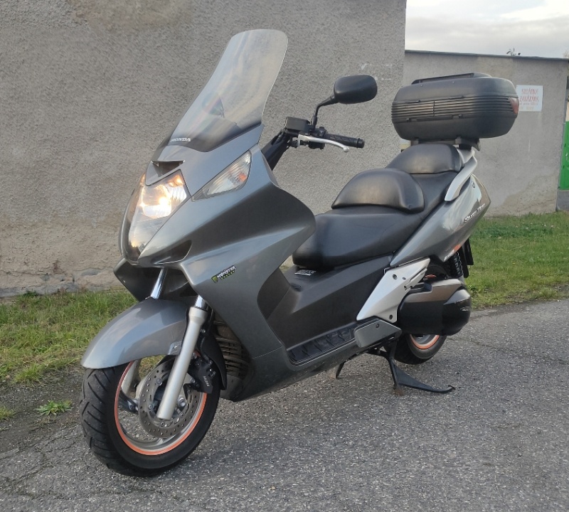 Honda Fjs 600