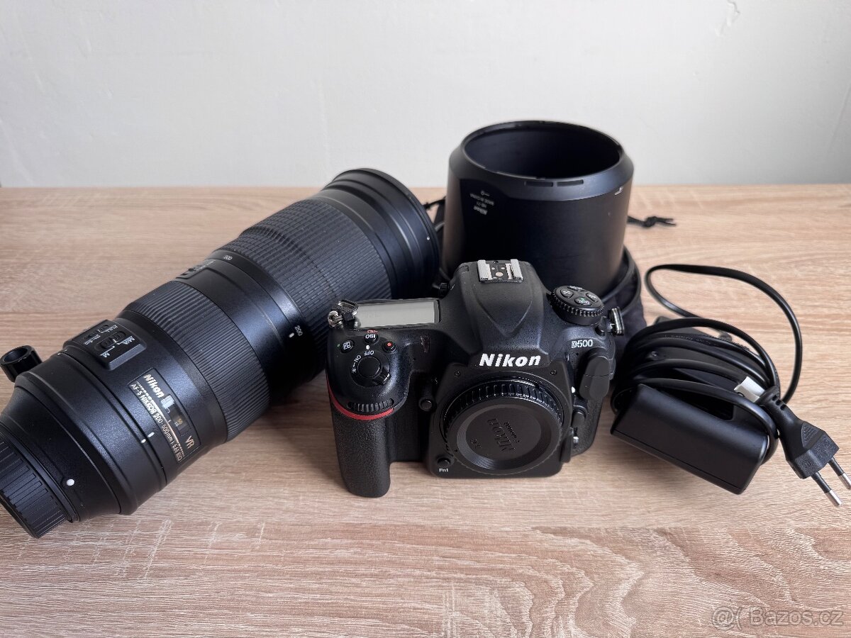 Nikon D500 + Nikon 200-500mm