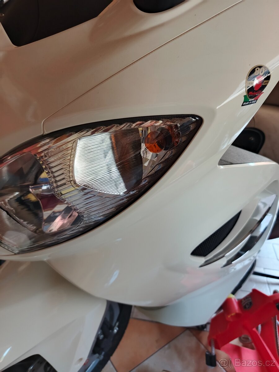 Malaguti spider max 500 rs maska L