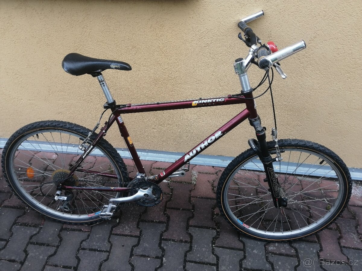 AUTOR KINETIC
