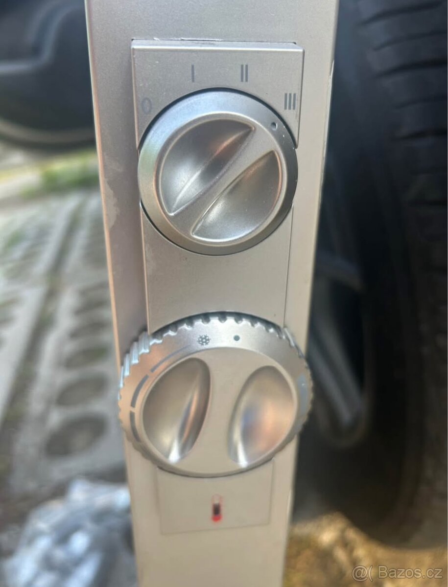 Eletricky radiator, topna deska