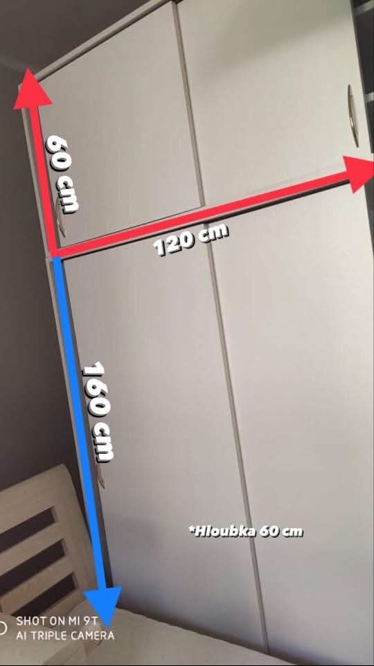 Rozkládací skříň