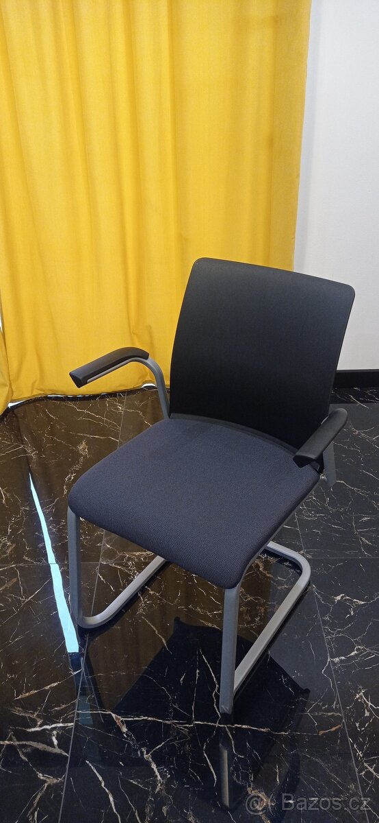 Konferenční kancelářská židle