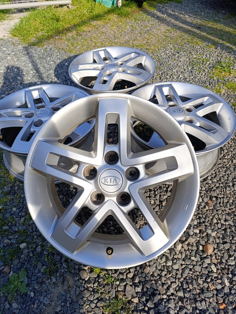 Alu disky Kia R16