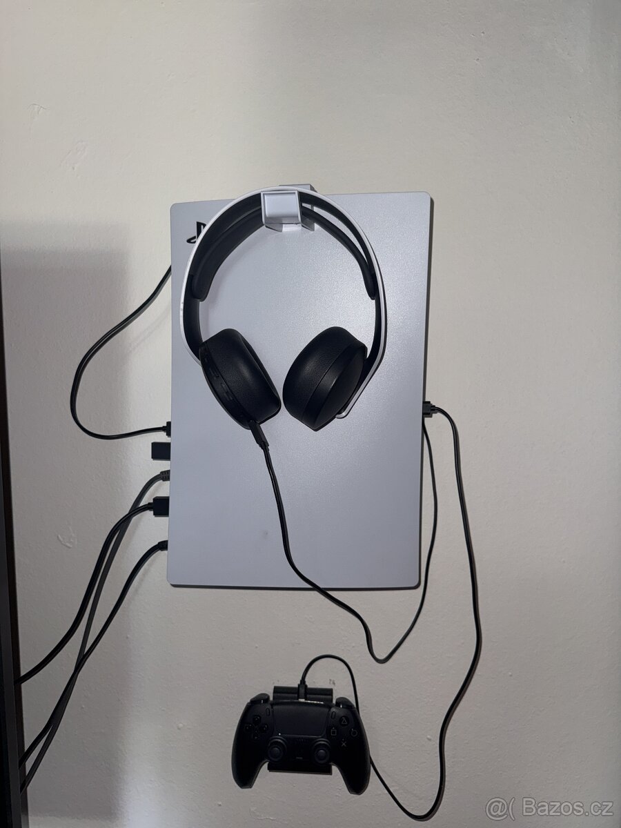 PS 5 s mechanikou