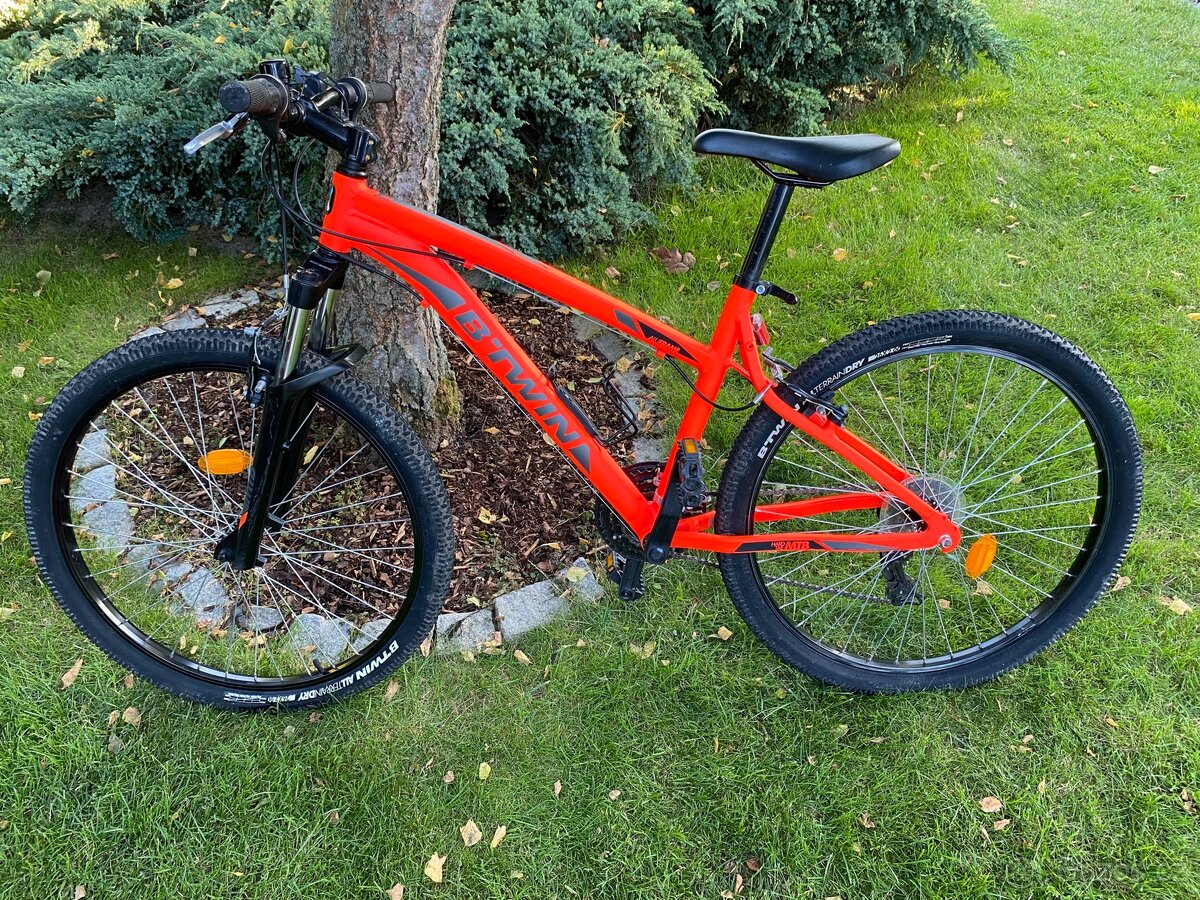 Horské kolo BTWIN Rockrider 100 – velikost M