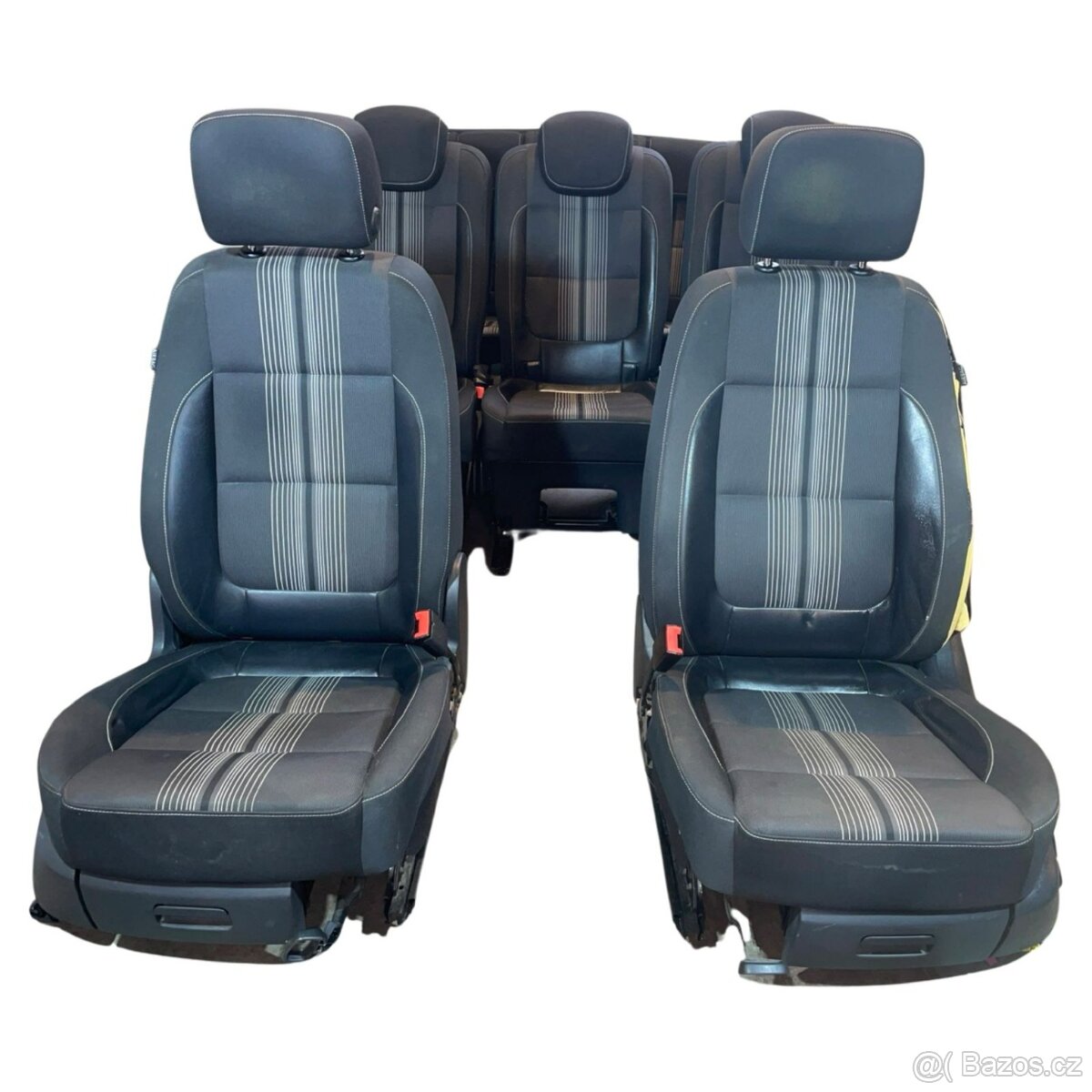 Sedačky šedá látka VW Sharan 7N r.v. 2013