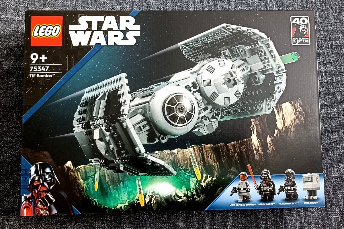 LEGO Star Wars 75347 - TIE Bomber (01)
