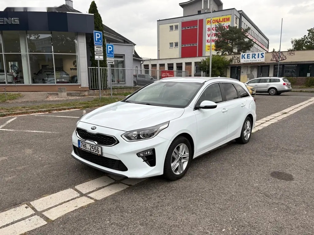 Kia Cee´d, 1,4TGDI 103kw Exclusive + NAV