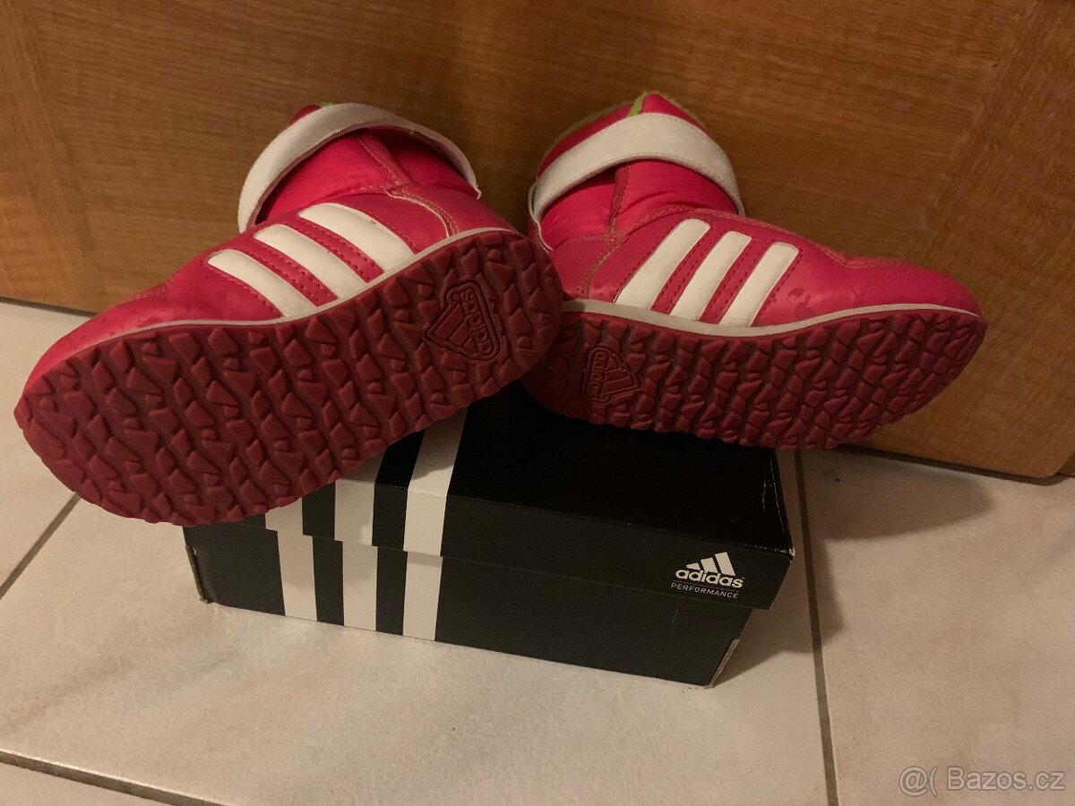 Zimní botičky značky Adidas