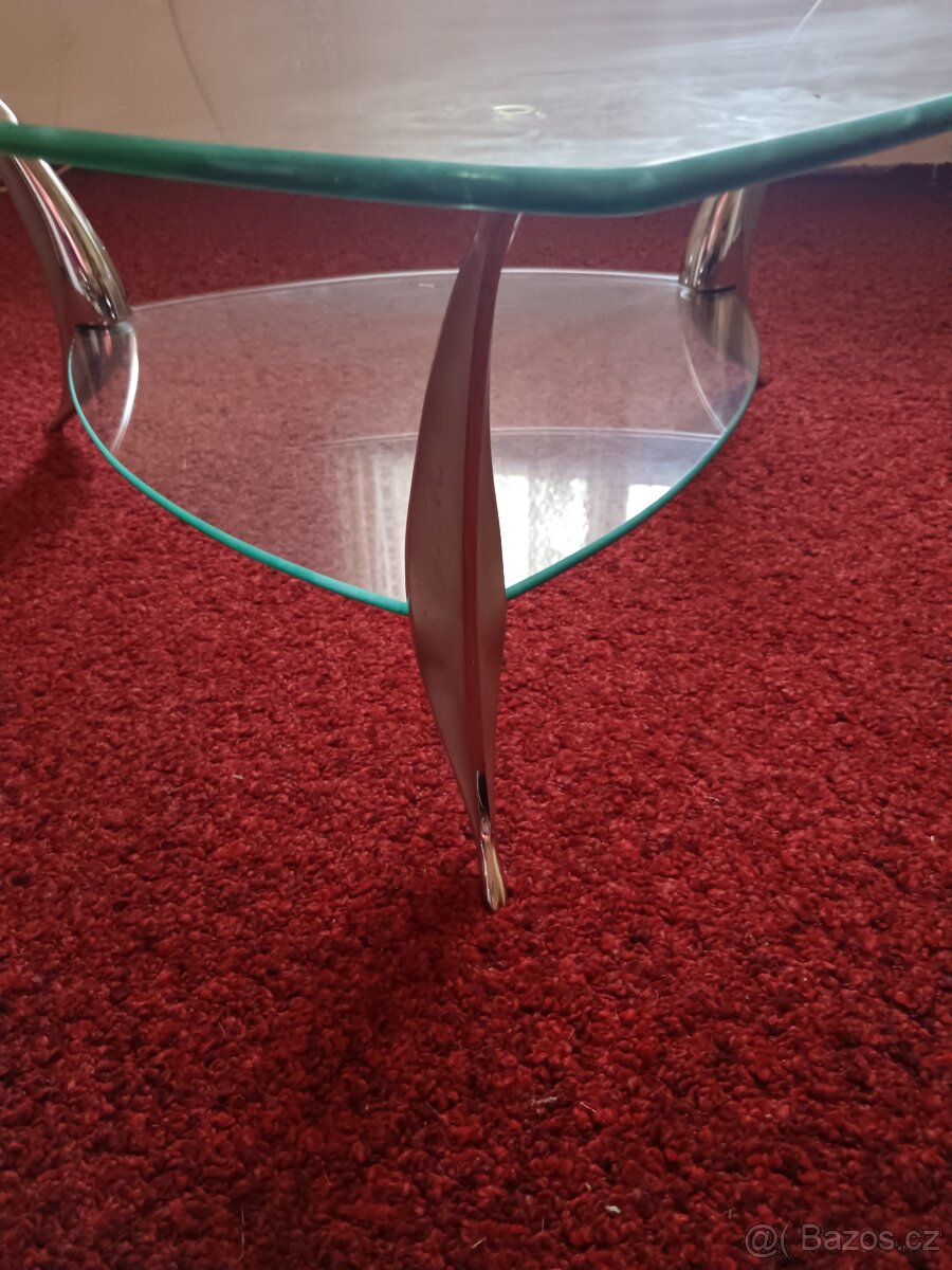 Konferenční stolek