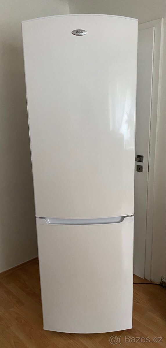 Chladnička s mrazákem Whirlpool