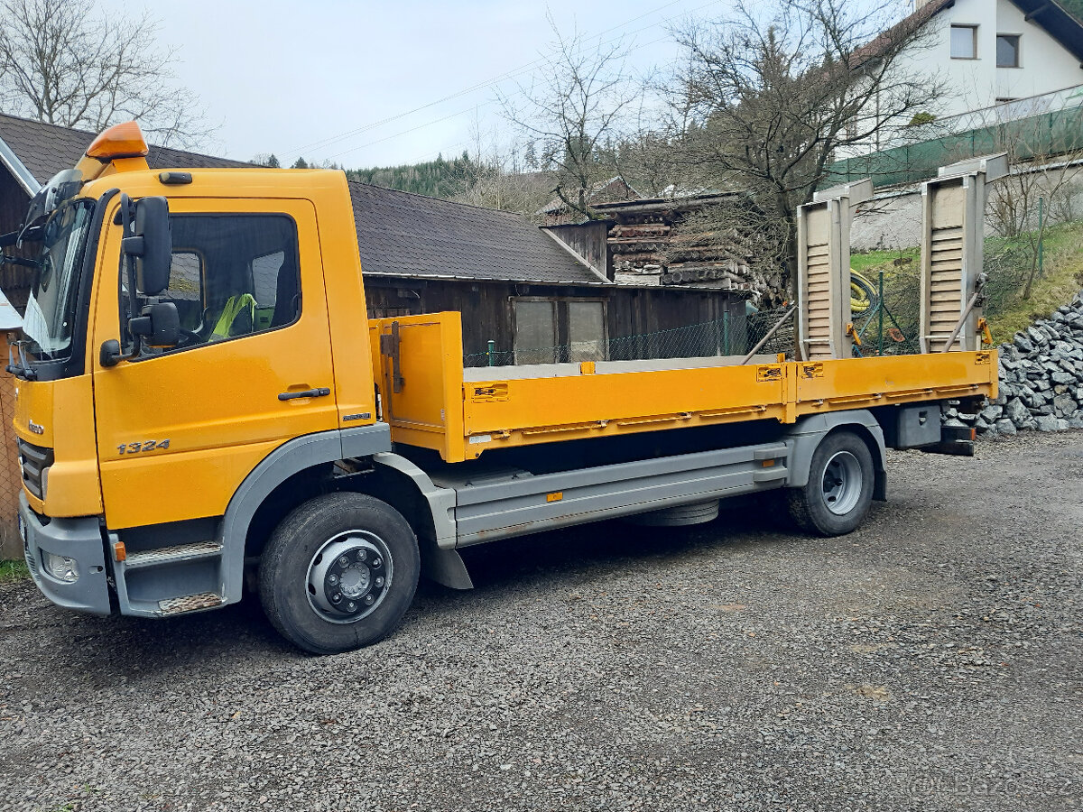 Přeprava strojů a techniky