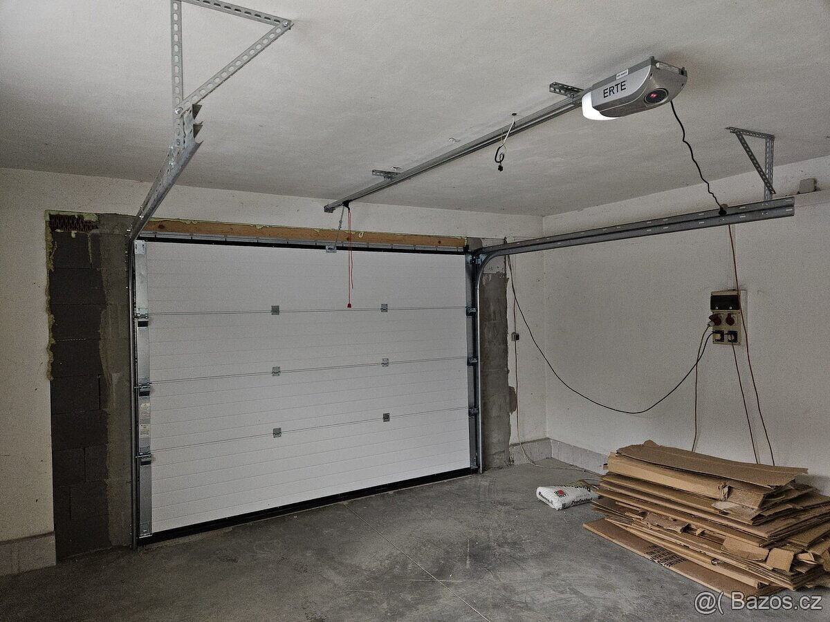 Garážová vrata