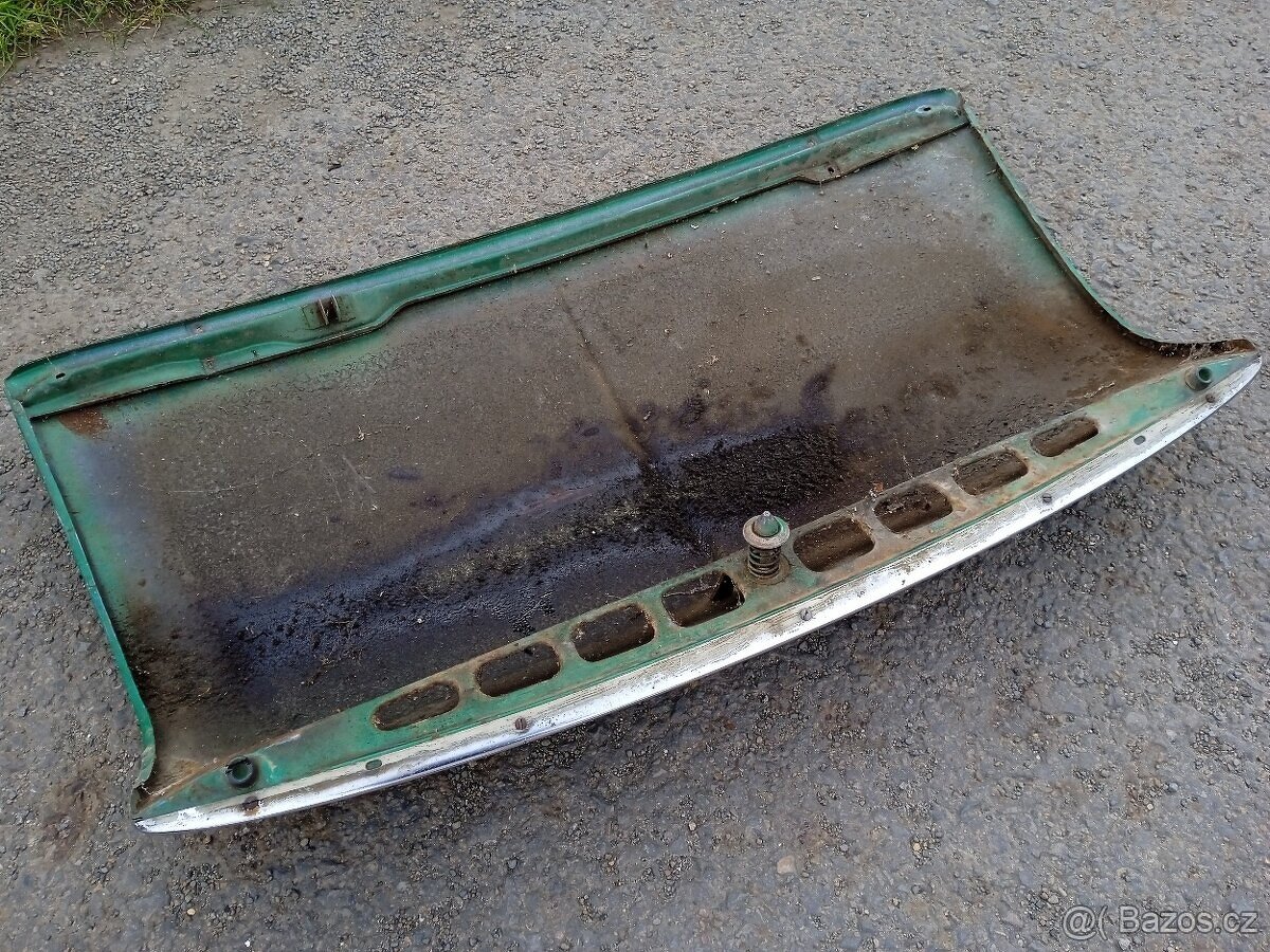 Kapota Škoda 1000MB žábrovka