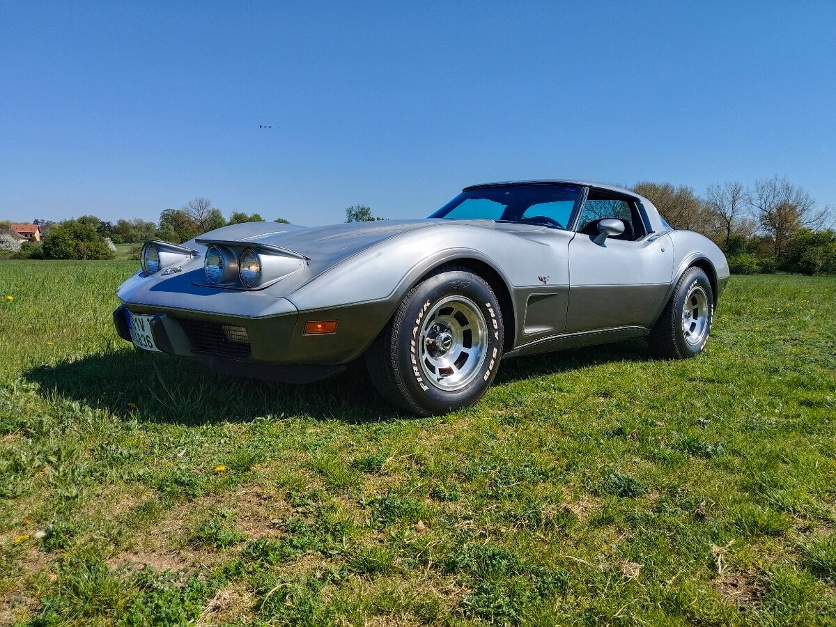 CORVETTE C3  CHEVROLET  ANNIVERSARY - 25