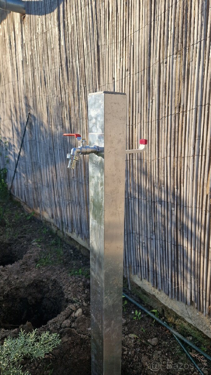 Vodovodní zahradní sloupek