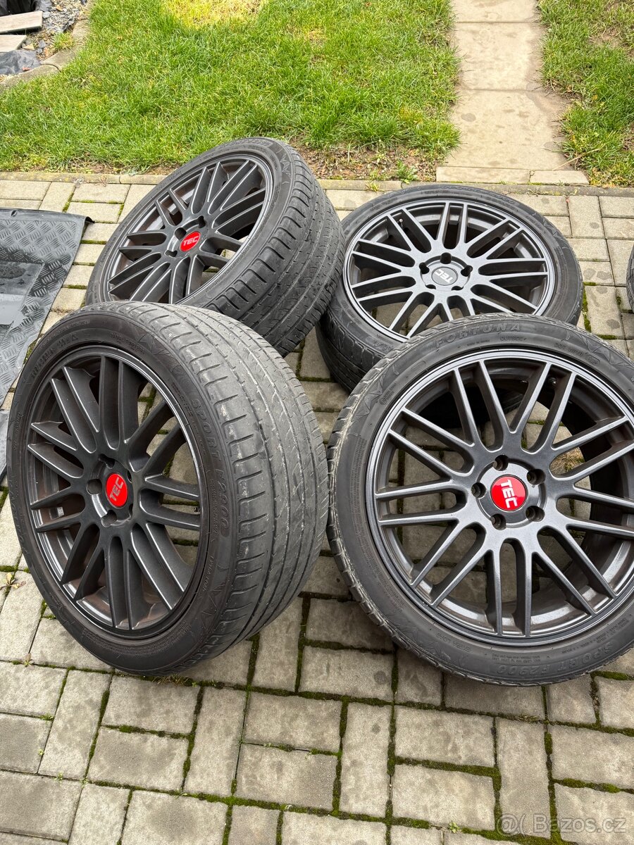 Alu kola R19 5x112 VW Škoda Seat 8.5”x19” pneu 255/40/19