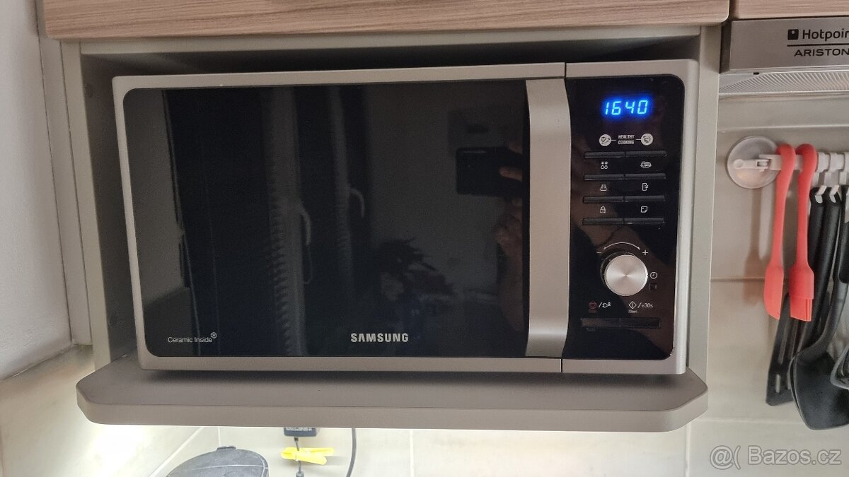 Mikrovlnná trouba Samsung