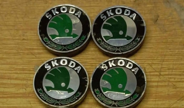 Prodám středové pokličky Škoda