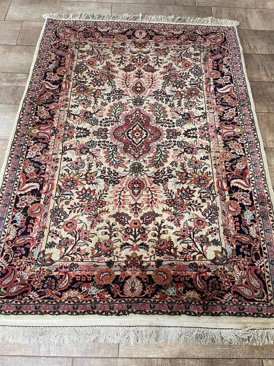 Perský luxusní koberec SAROUGH 170x115