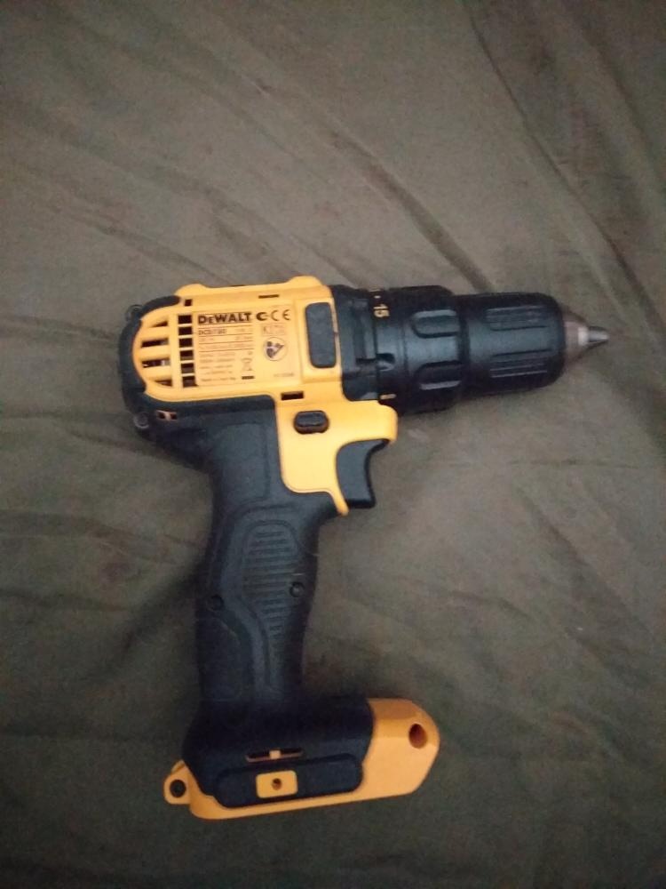 DEWALT aku vrtačka