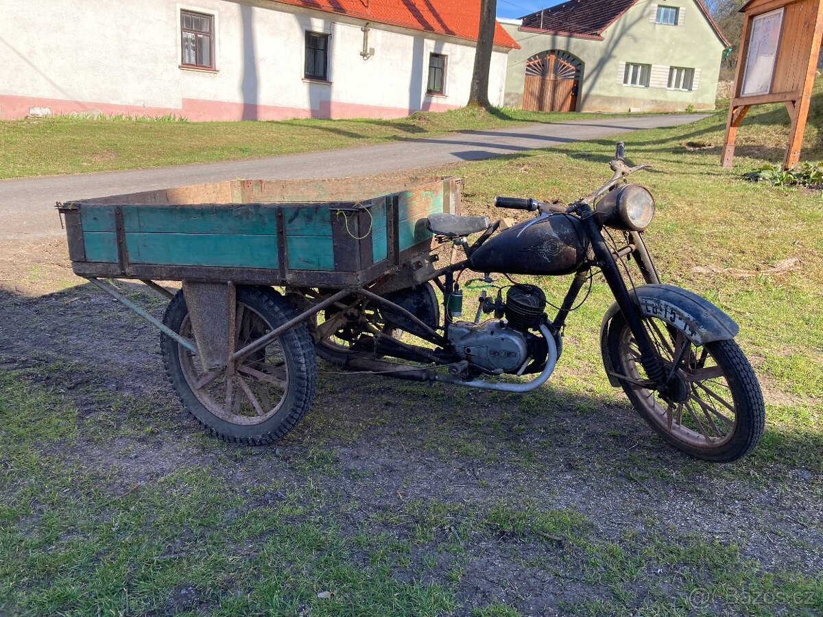 ČZ 125 B Rykša Rikša