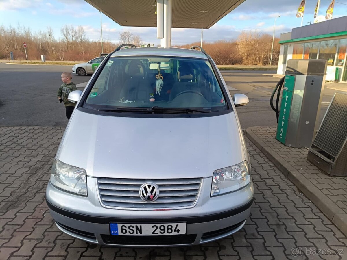 Volkswagen Sharan 1.9 (automat)