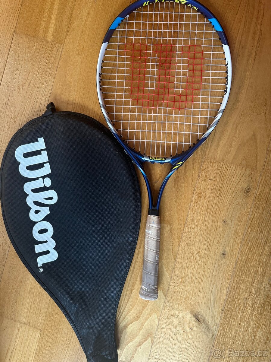 Tenisová raketa Wilson 10 let