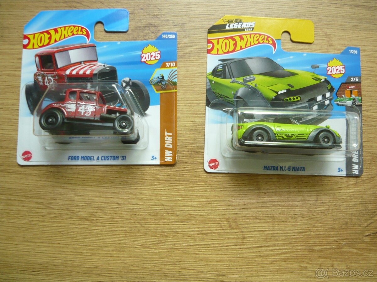AUTÍČKA HOT WHEELS