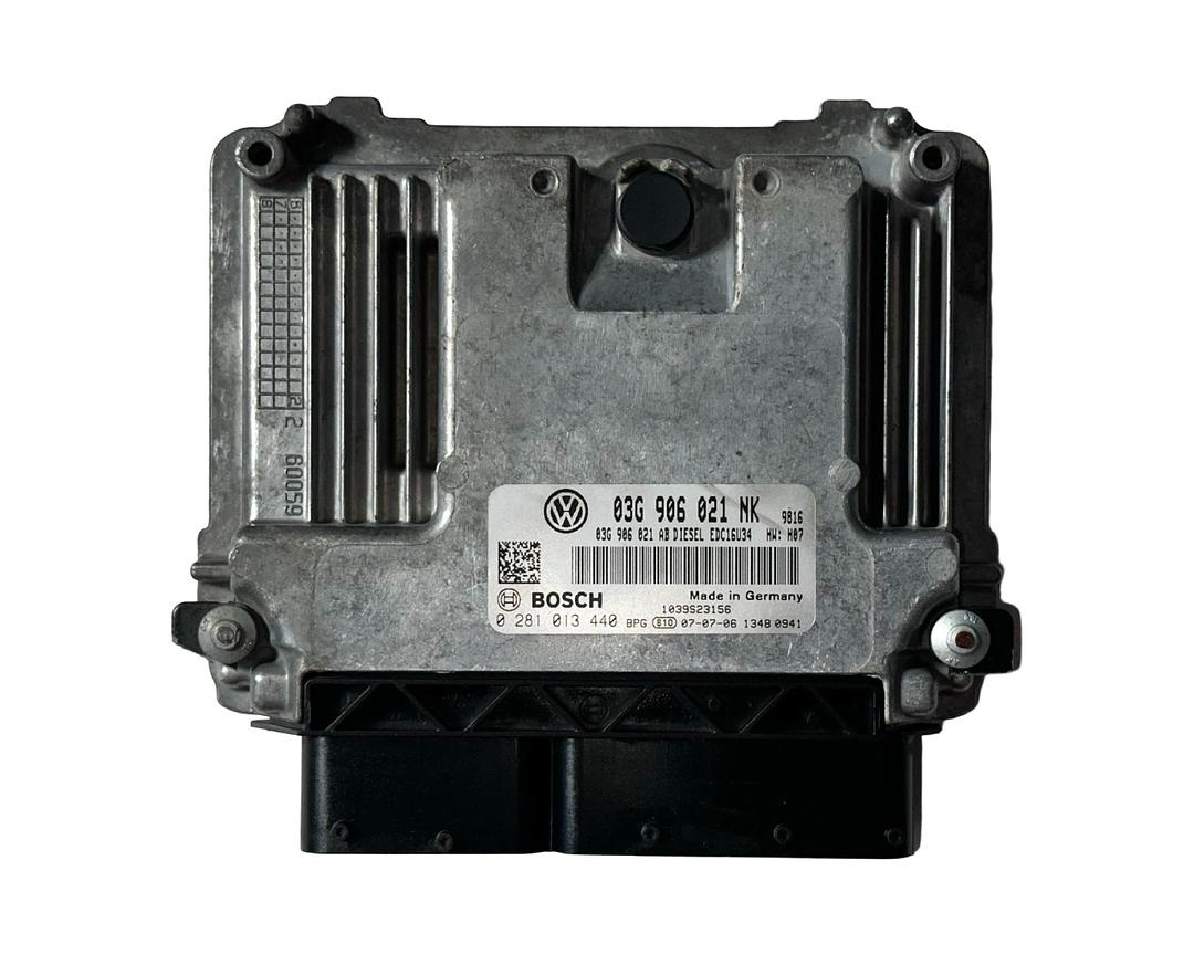 Řídící jednotka motoru BMP 03G906021NK VW Passat B6 2008