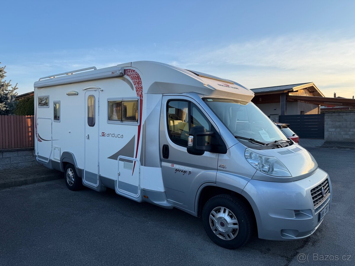 Prodám obytný vůz Roller Team Granduca Garage-plná výbava