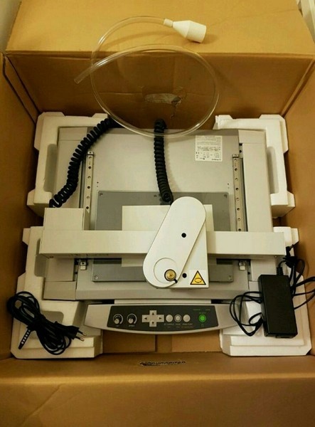 Gravírovací stroj Desktop Engraver EGX-30A od společnosti Ro