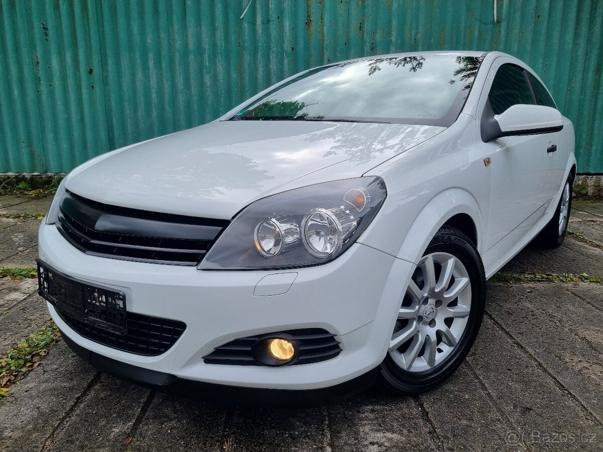 Opel Astra GTC 1.4 ▪︎ 68 tis.km ▪︎ TOP STAV
