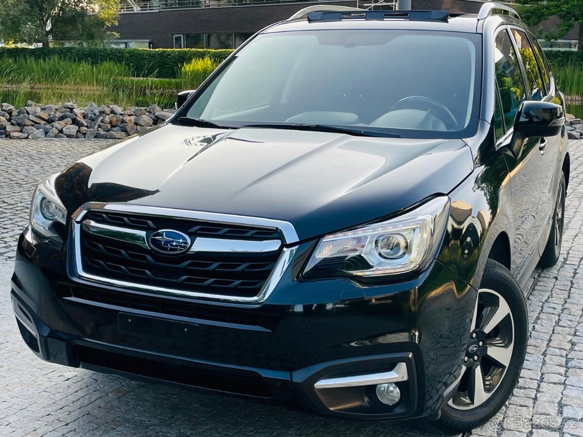 Subaru Forester 2.0D 4x4 AUTOMAT FACELIFT VÝHŘEV TAŽNÉ