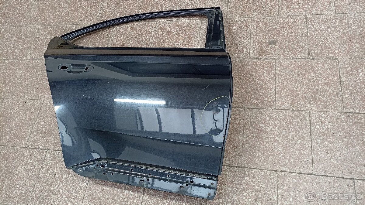 Škoda Superb 3 pz dveře