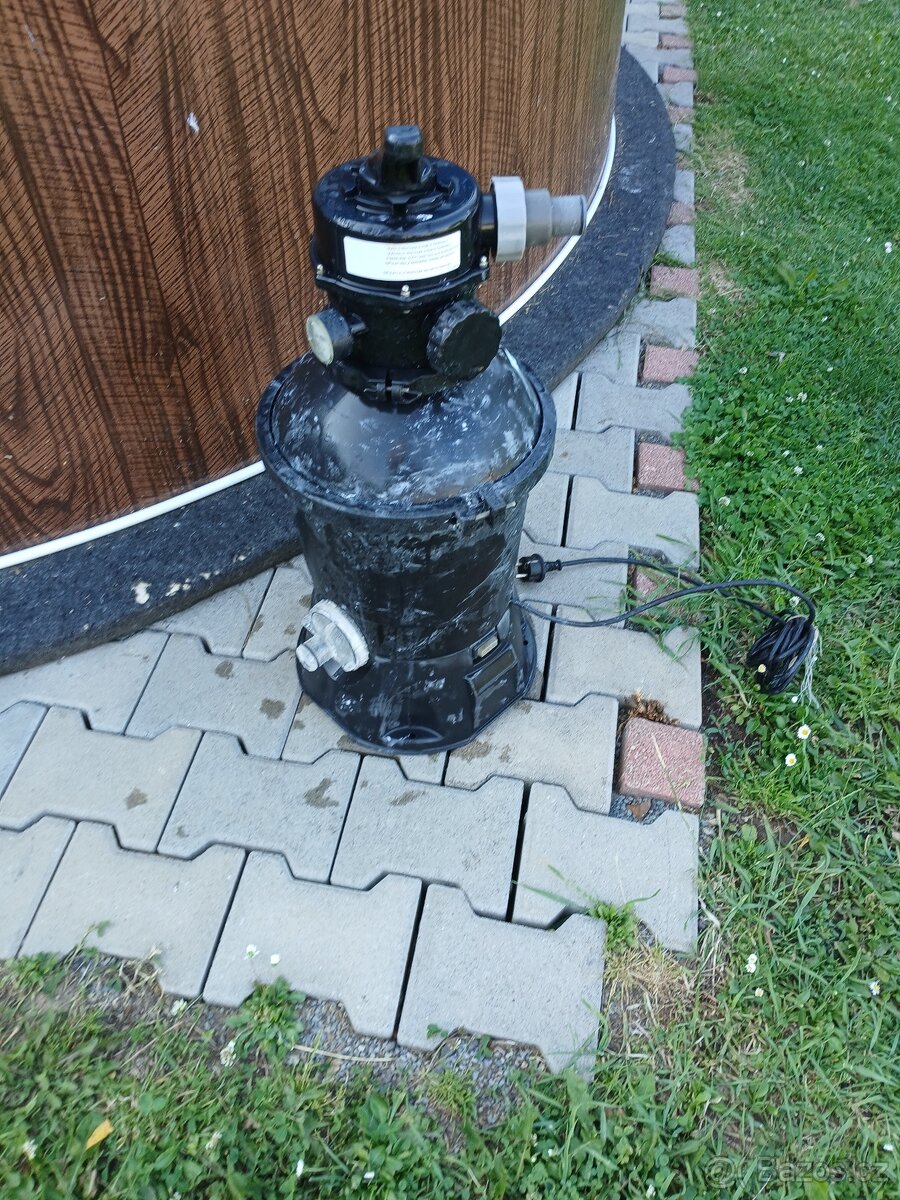 Písková bazénová filtrace