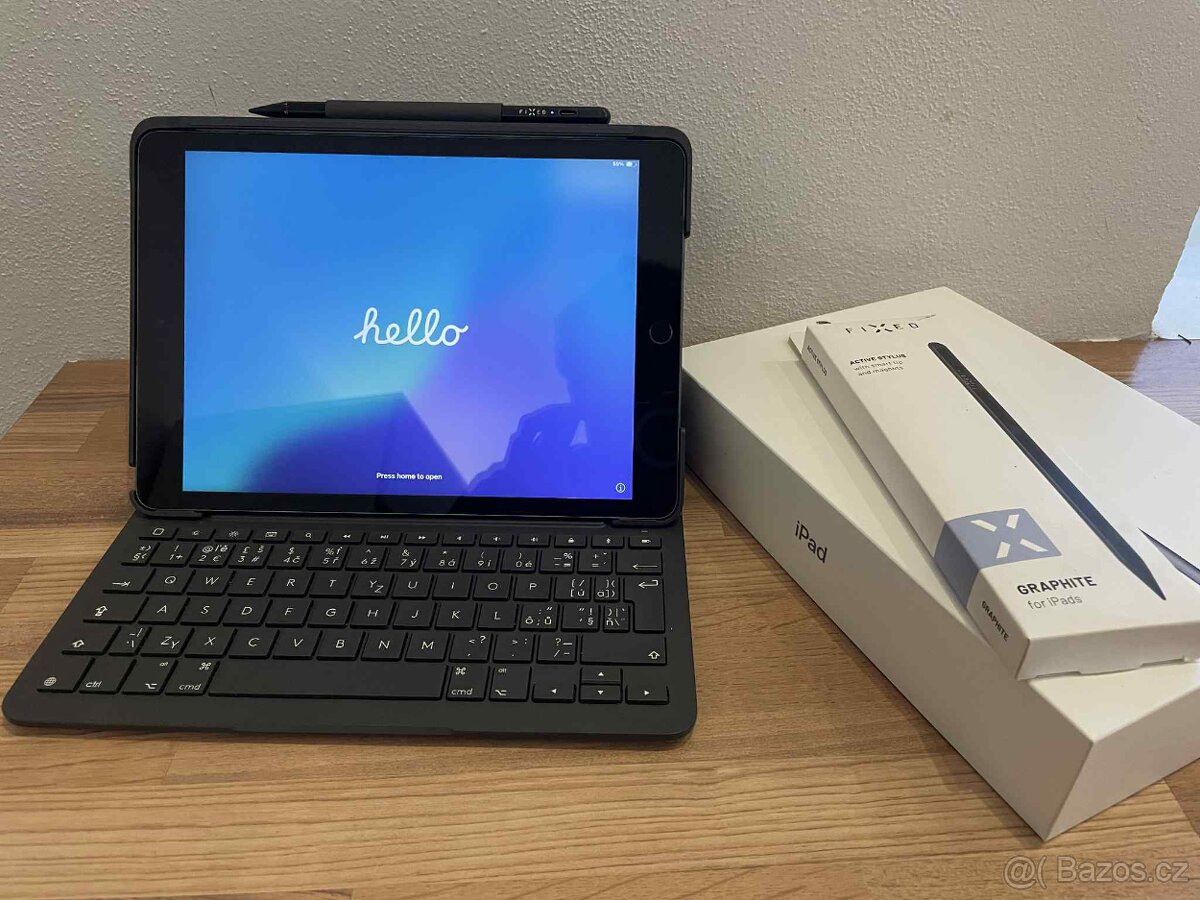 Apple IPad 9. generace + klávesnice LOGITECH + stylus FIXED